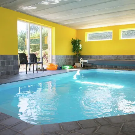 בית נופש In With Private Pool *