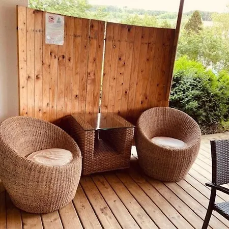 בית נופש In With Private Pool סטומונט